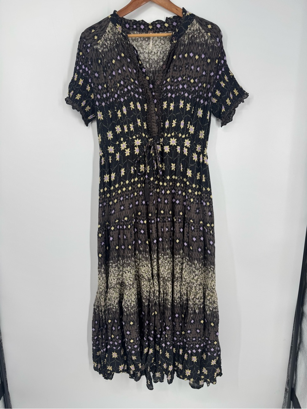 Free People Rare Feelings Black Floral Fringe Tie Ruffled Maxi Dress Boho Size L - Picture 5 of 13